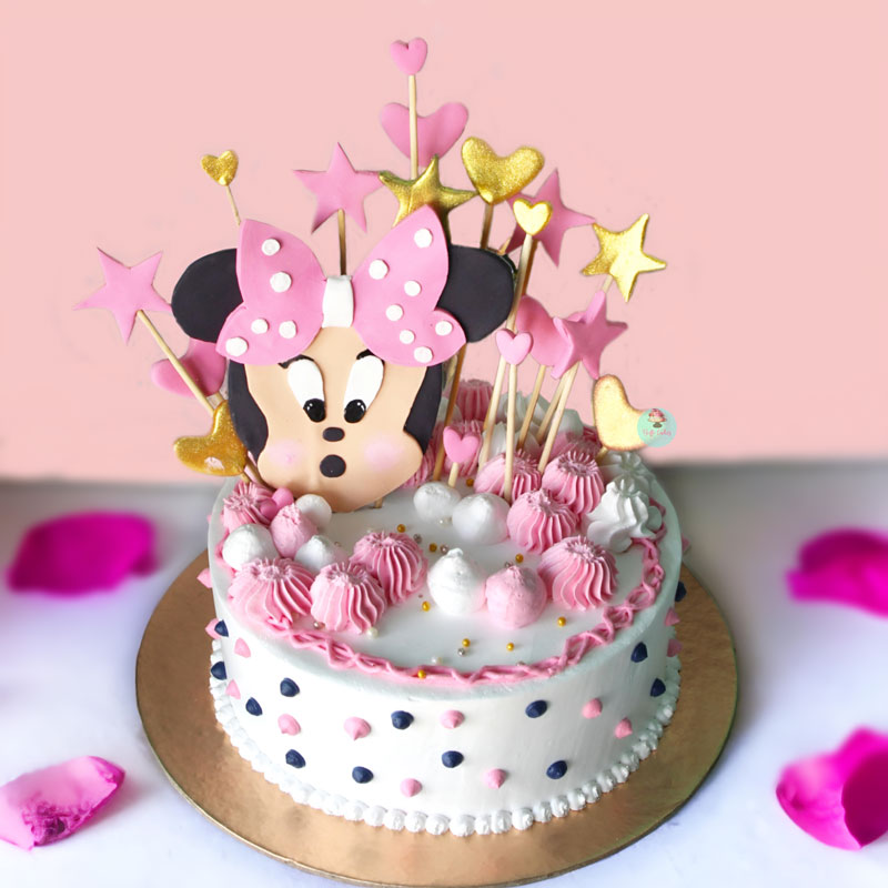 Minnie-Mouse-Cake